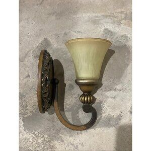 Vintage Hampton Bay Traditional Style One Light Wall Sconce